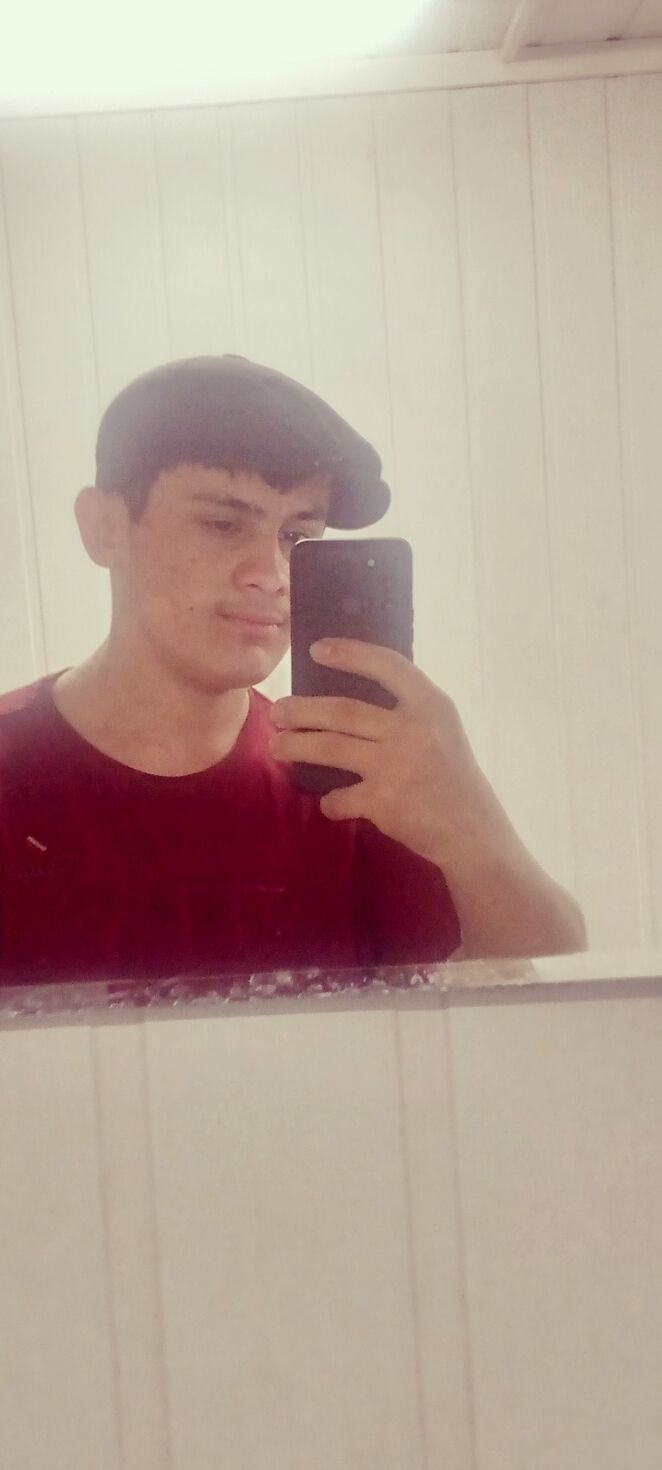  34500412  Umar, 22 ,    