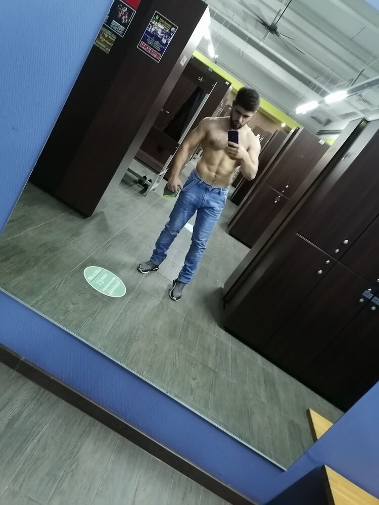  ,   Alex, 29 ,   ,   , c , 