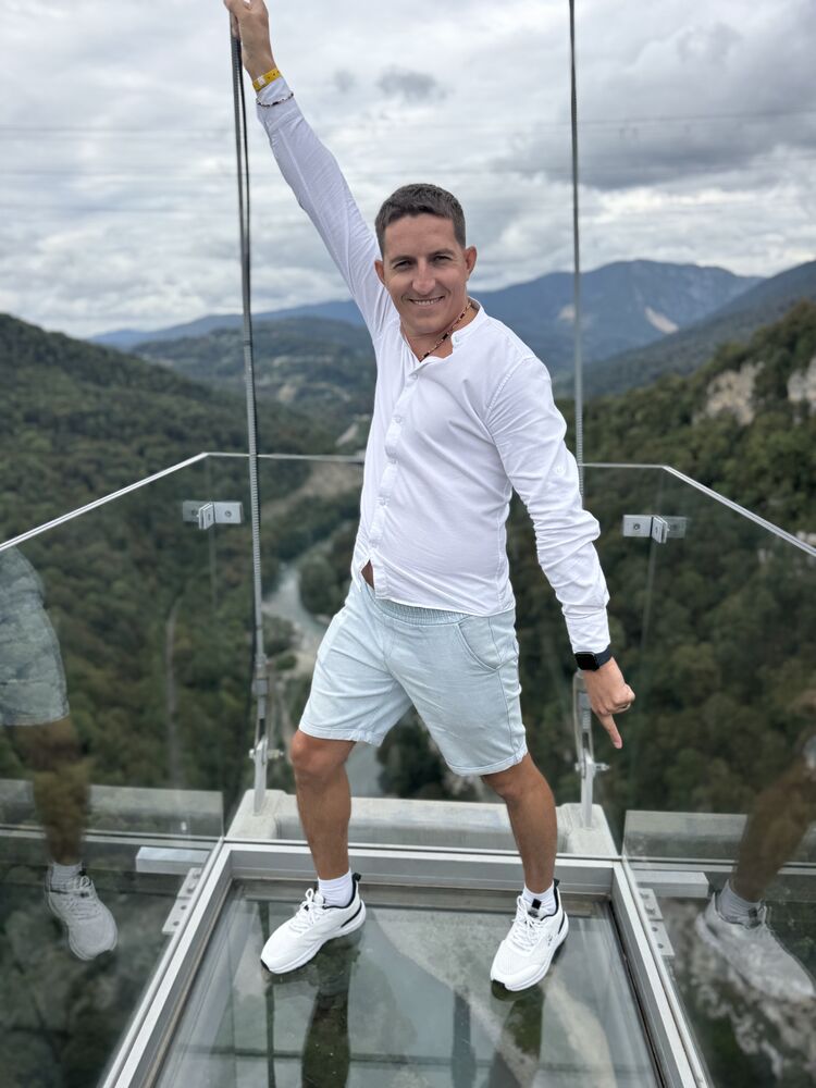  --,   , 36 ,     , c 