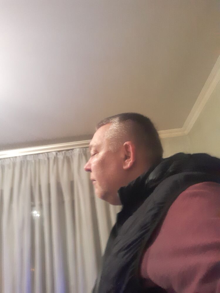  40880412  , 47 ,    
