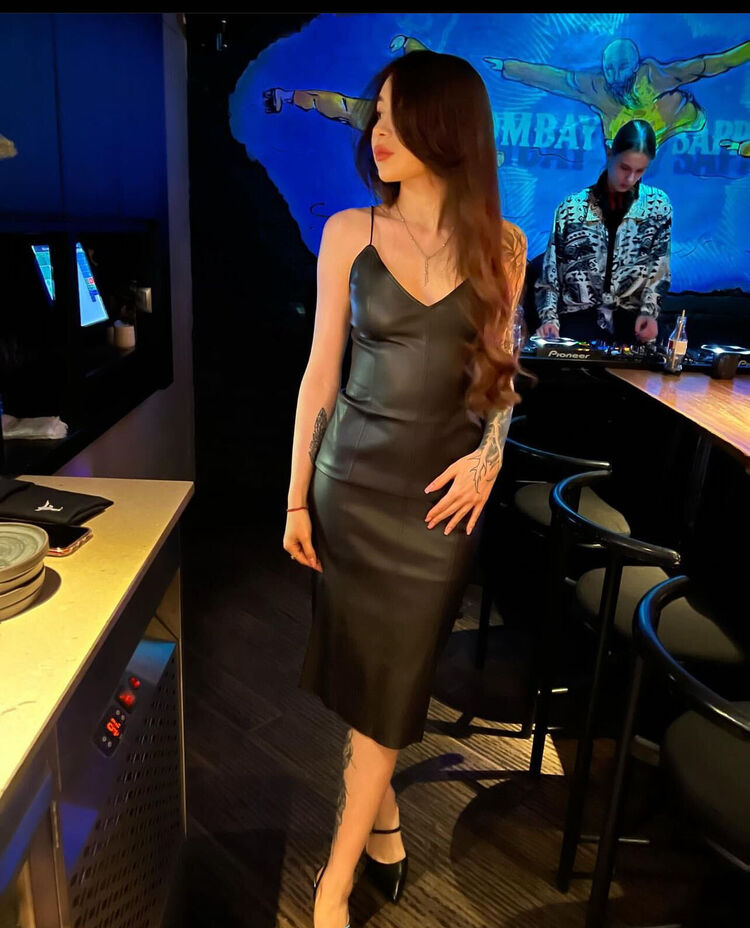  43698012  ANNA GLAMUR, 27 ,    Flamatt
