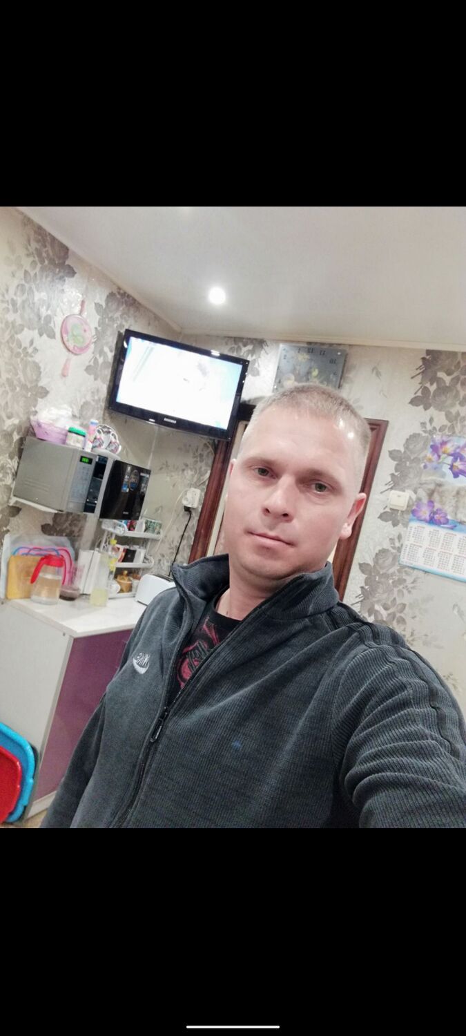  43774072  , 35 ,    