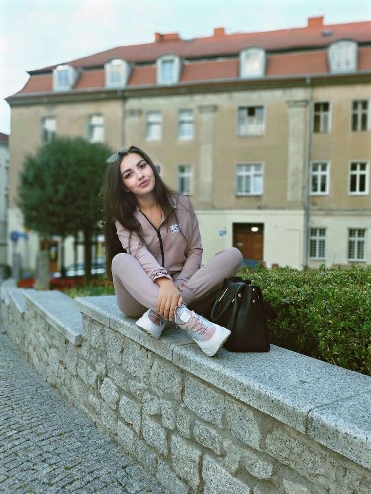  ,   , 24 ,     , c 