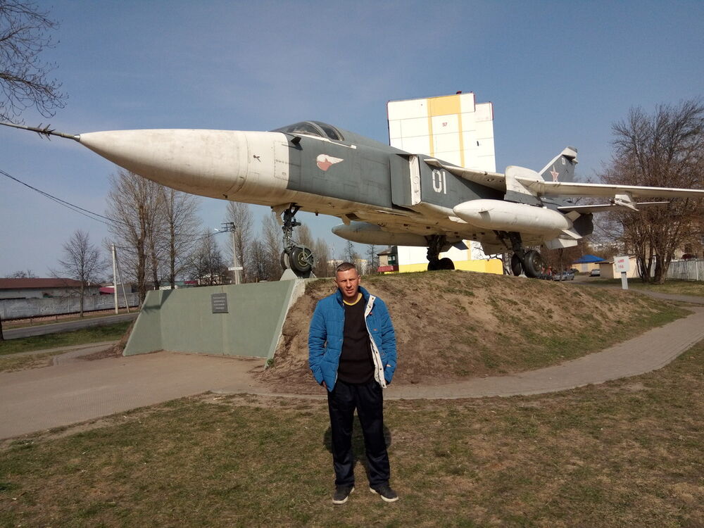  19048202  Klesch, 46 ,    