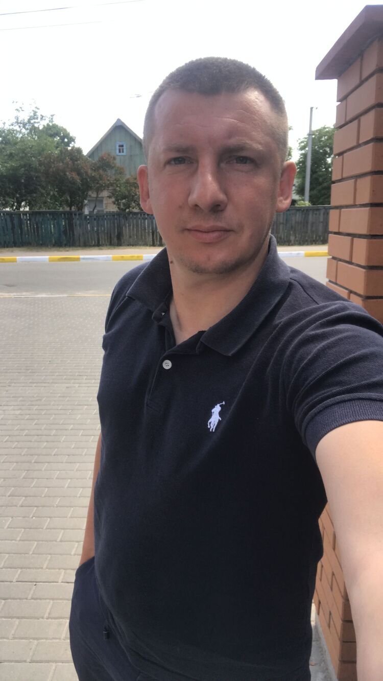  35085572  , 44 ,    