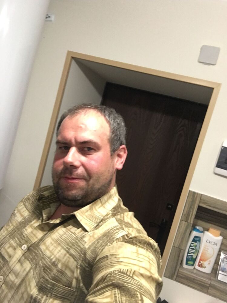 29687262  , 40 ,    