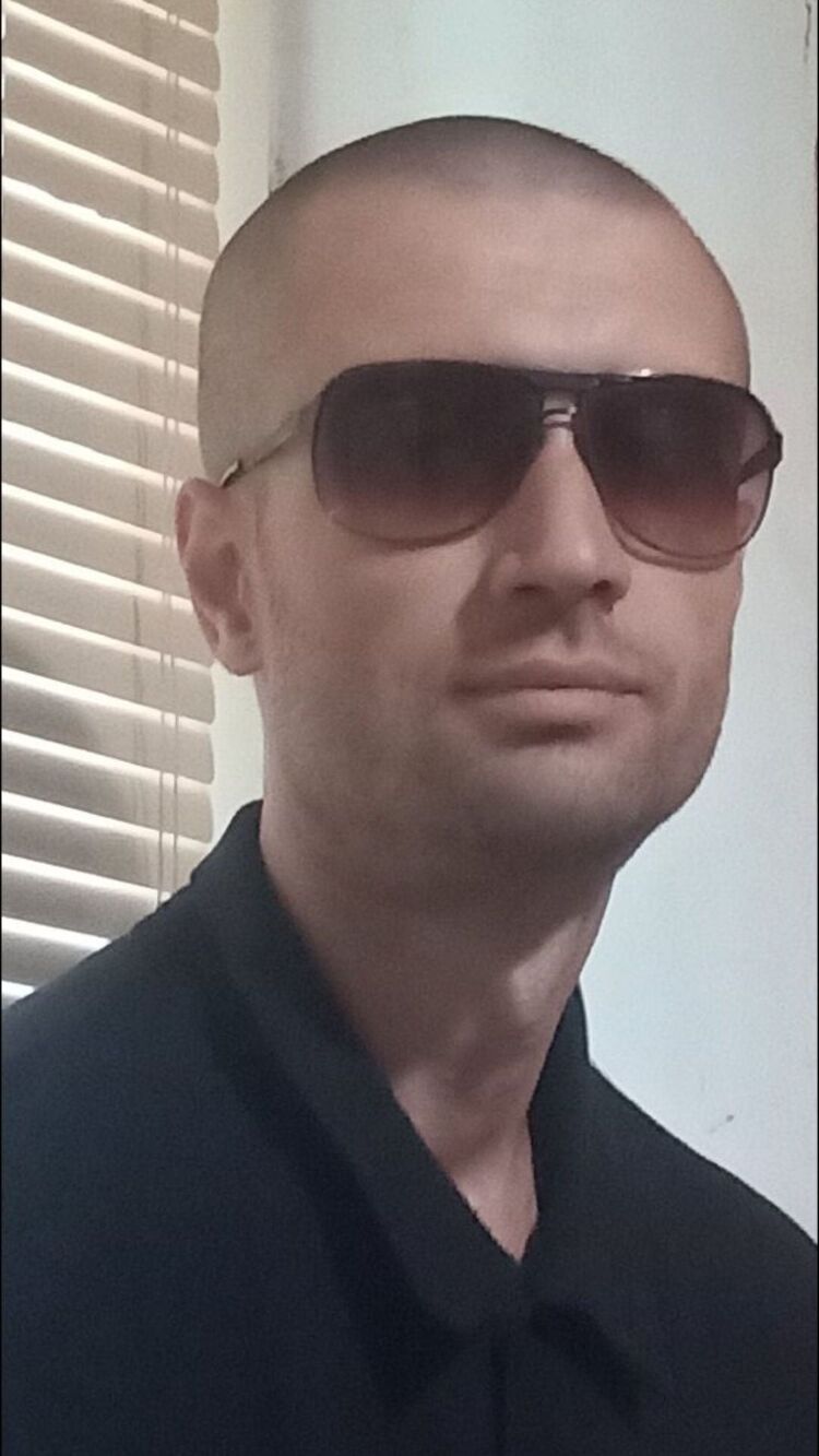 ���� 37955362 ������� Alexander, 40 ���, ���� ���������� � �����