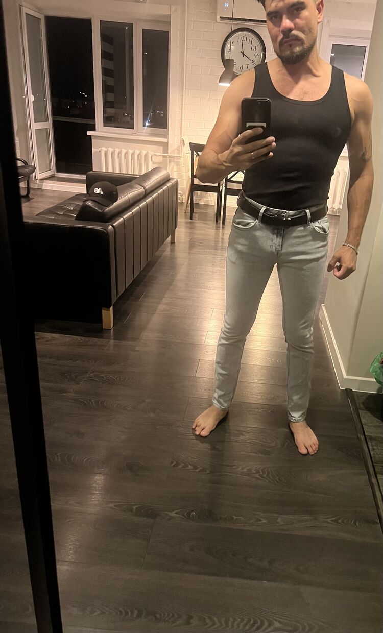  42663052  , 34 ,    