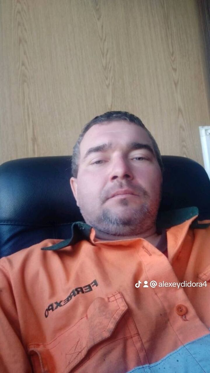  40187352  , 36 ,    