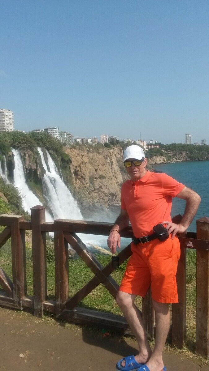  6320262  Aleksandr, 75 ,    