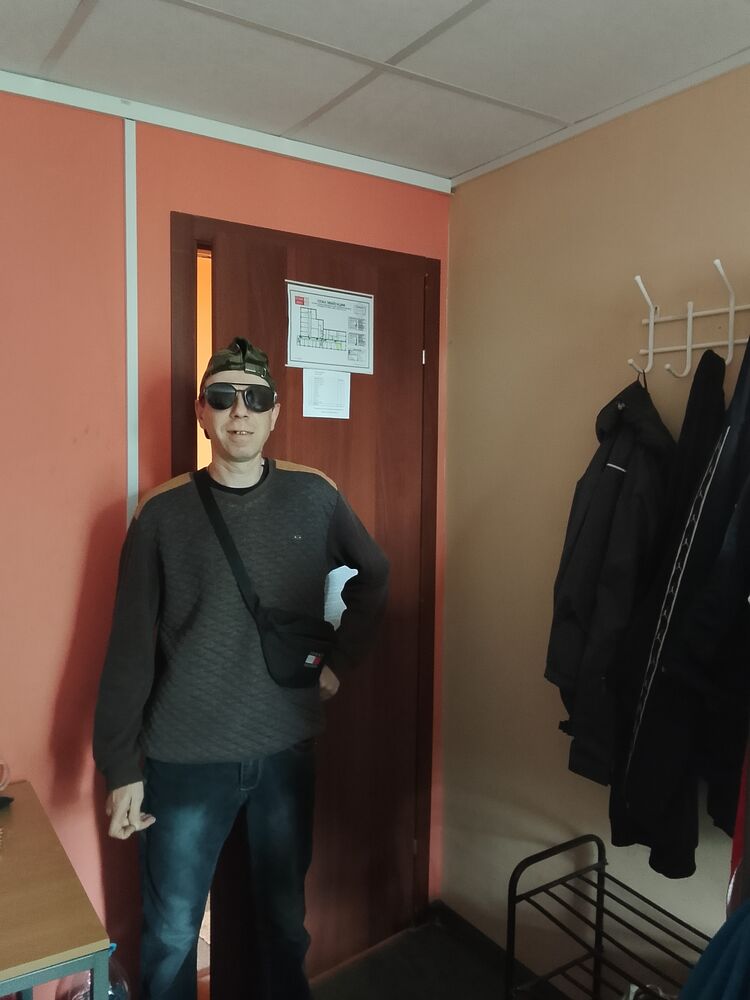  ,   Nikolai, 41 ,   ,   , c , 