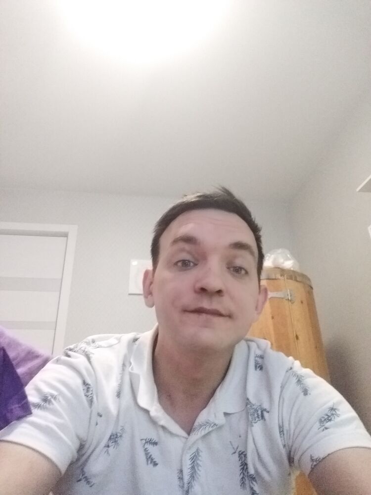  48581082  , 40 ,    