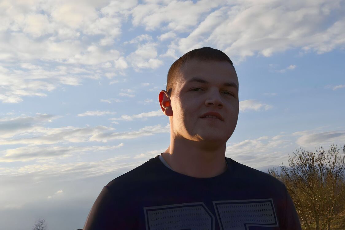  51693612  , 31 ,    
