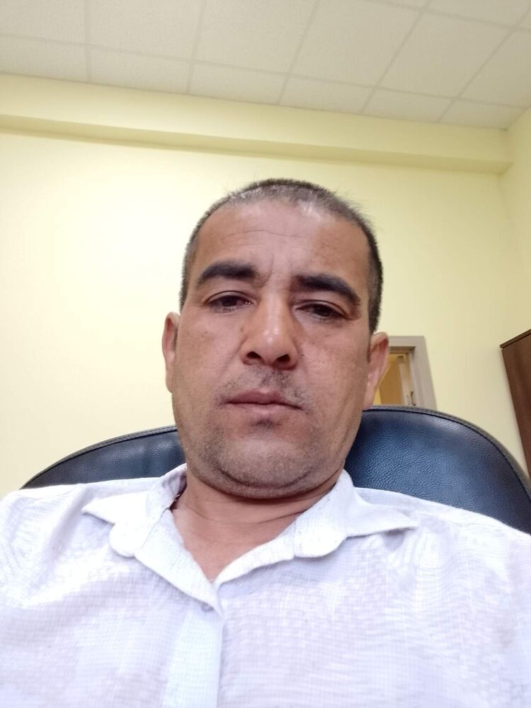 44324832  Dilovar, 42 ,    