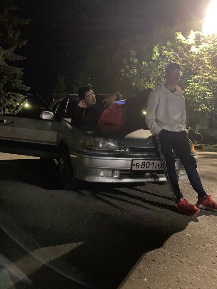  28966442  , 21 ,    