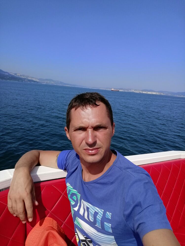  25568022  , 43 ,    