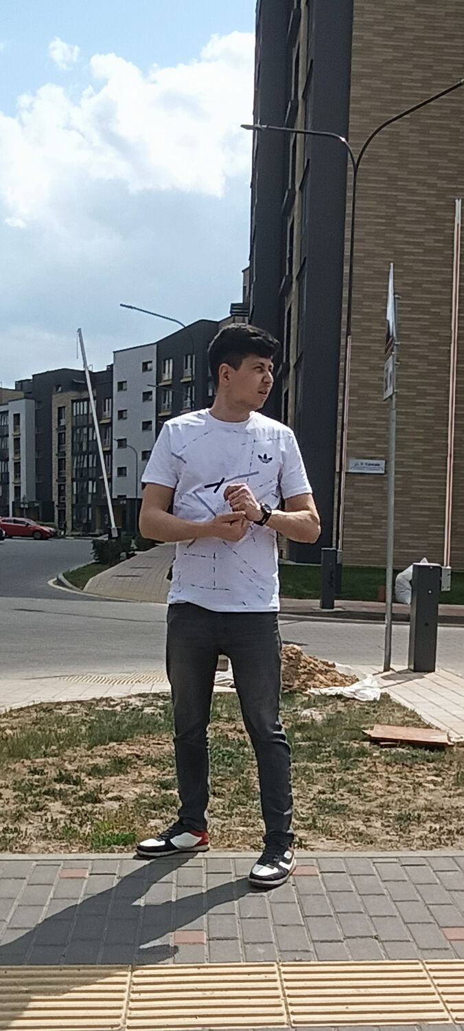  34742942  , 24 ,    