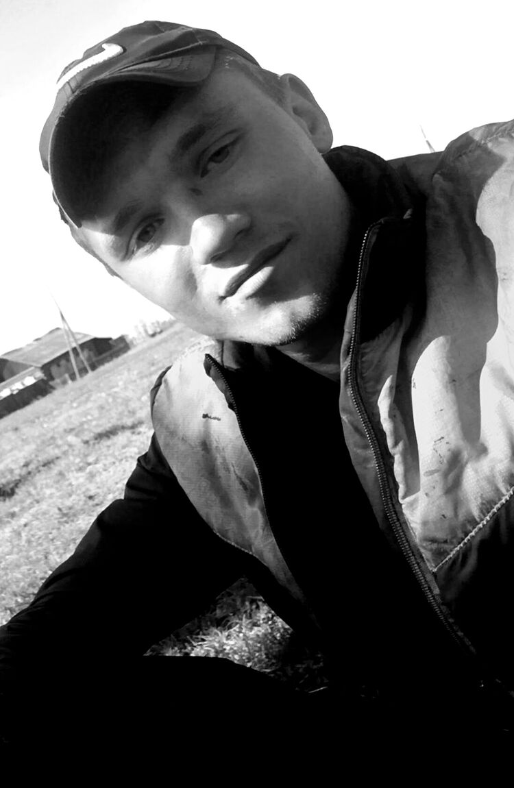  32419652  Alexey, 26 ,    -