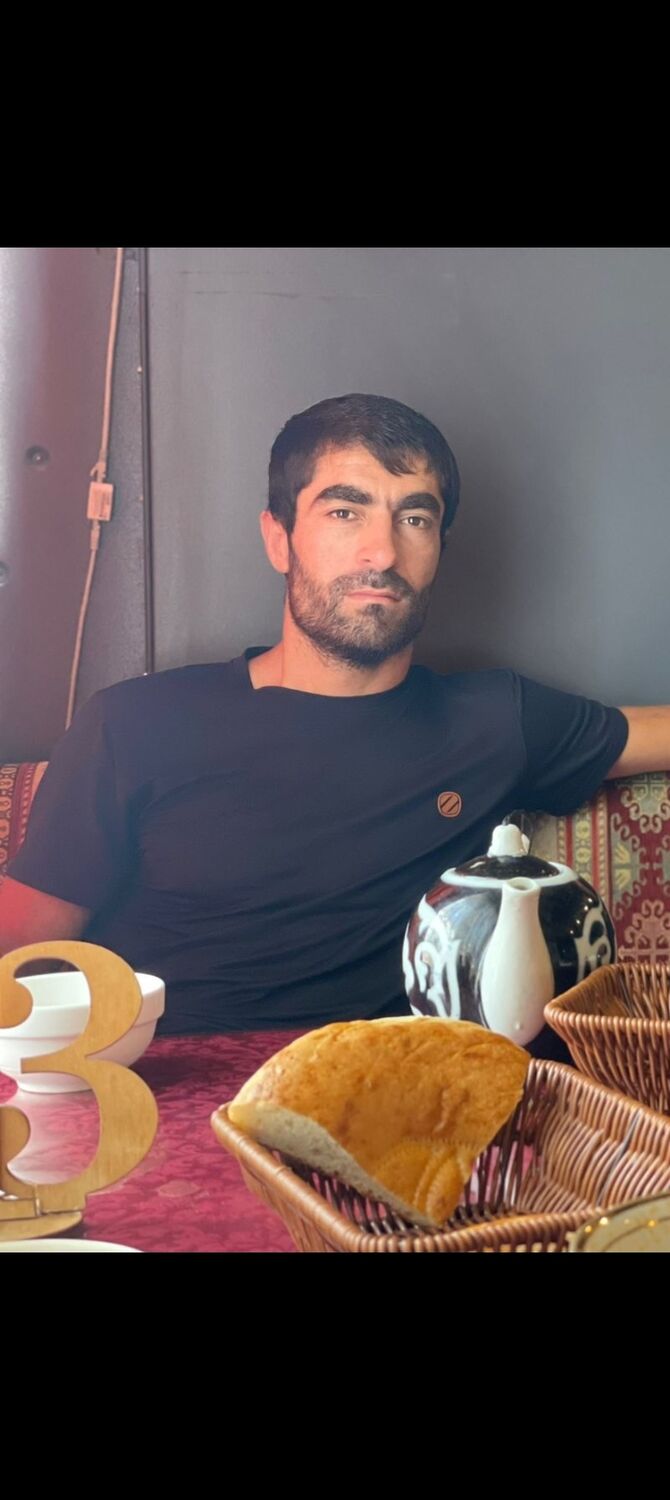  53912452  Nazar, 32 ,    