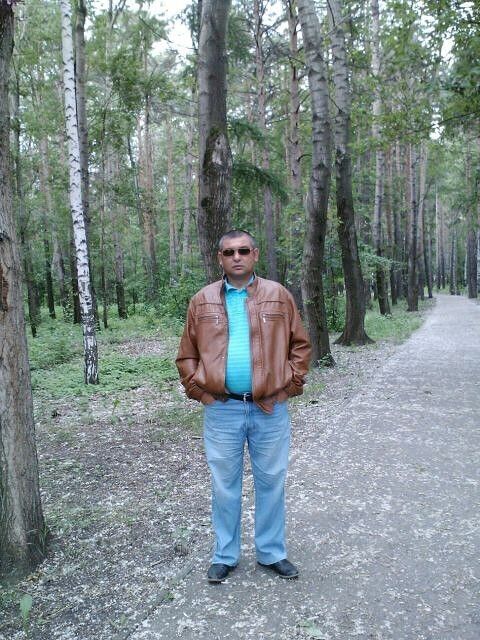  5634652  Tolik, 52 ,    