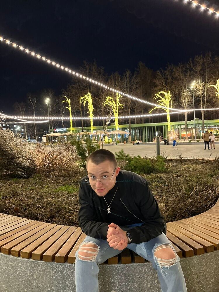  ,   , 21 ,   ,   