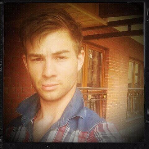  8665932  Zaur, 30 ,    