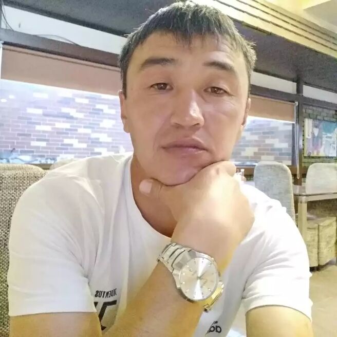 ���� 25154582 ������� Medet, 44 ����, ���� ���������� � ������