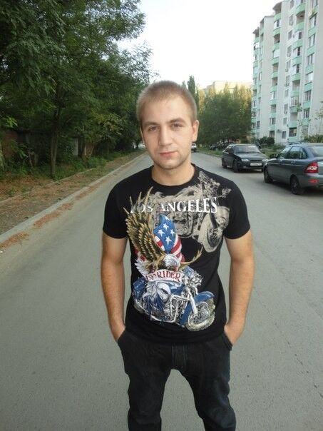  --,   Deeslam, 40 ,   ,   , c 