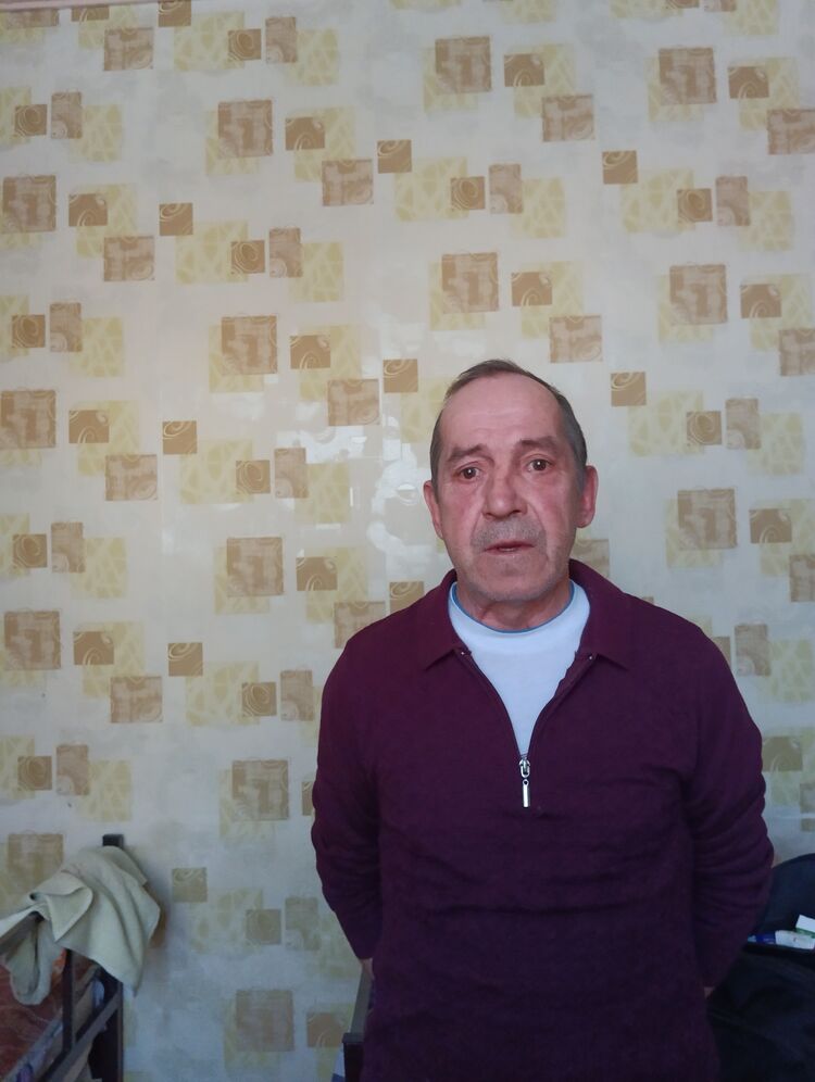  39668642  , 64 ,    