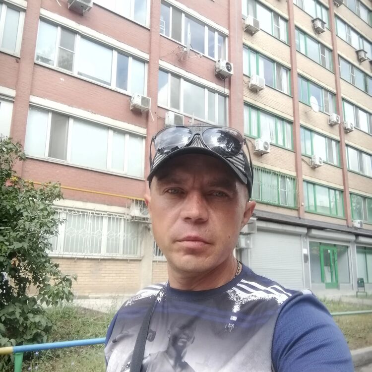  52953082  , 46 ,    