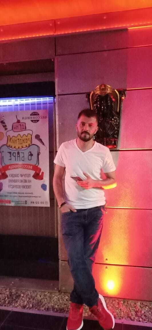  26575602  Ozgur, 35 ,    