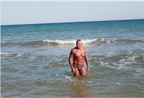  ,   Alex, 58 ,   ,   , c 