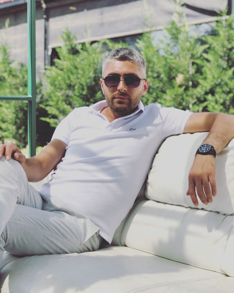  ,   Ozgurk, 33 ,   ,   