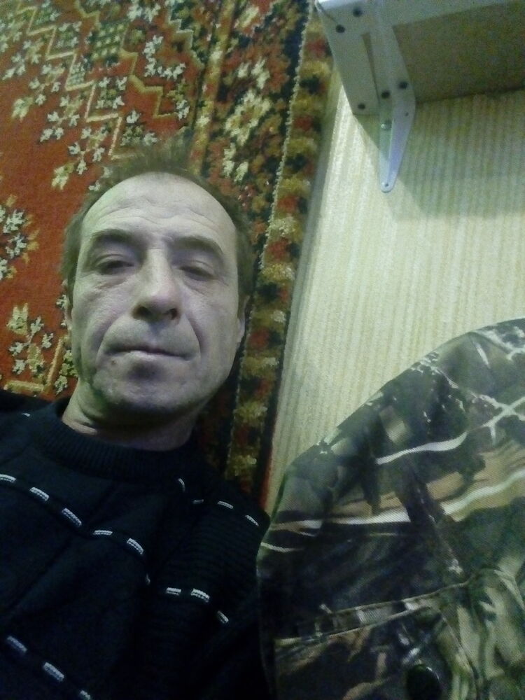  10977842  , 51 ,    