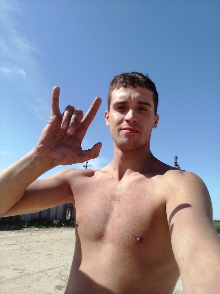  ,   Artyom, 31 ,   ,   , c 