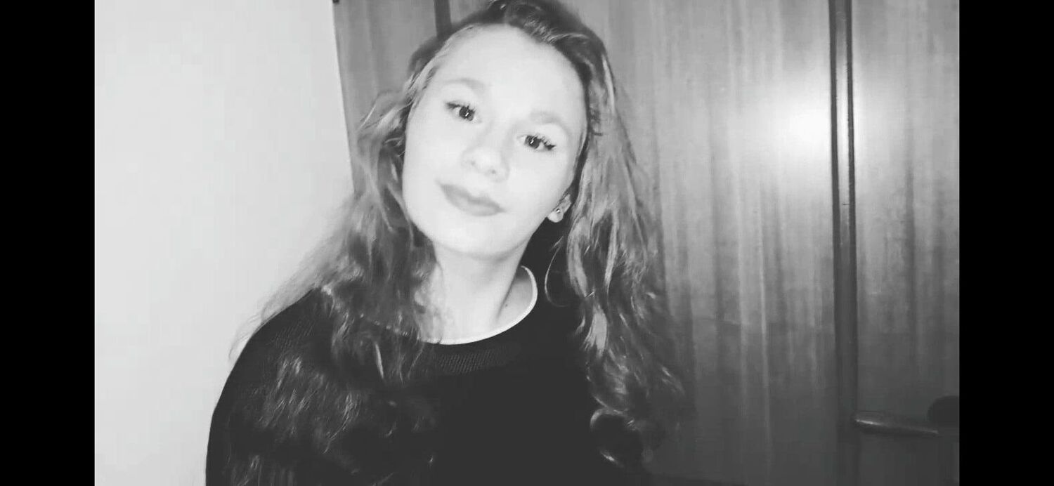 48688752  , 21 ,    