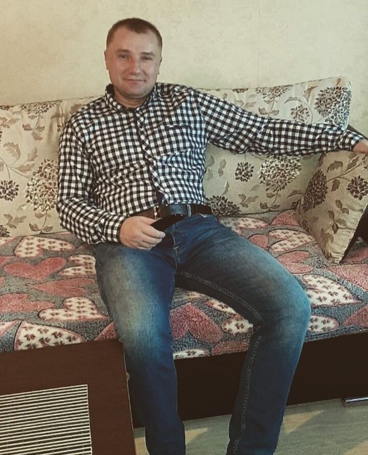  44546912  , 37 ,    