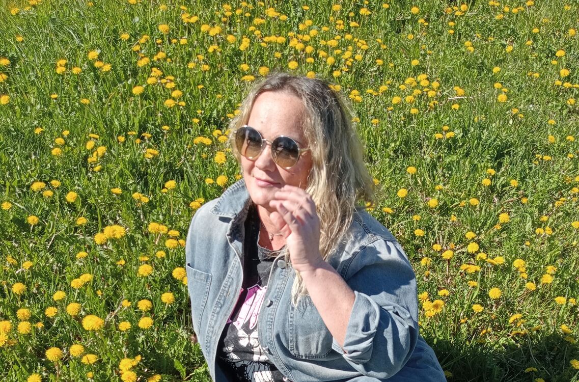  ,   , 49 ,   c 