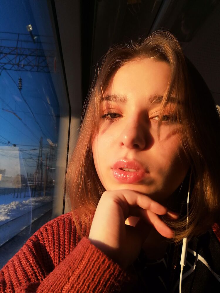  28151642  , 22 ,    