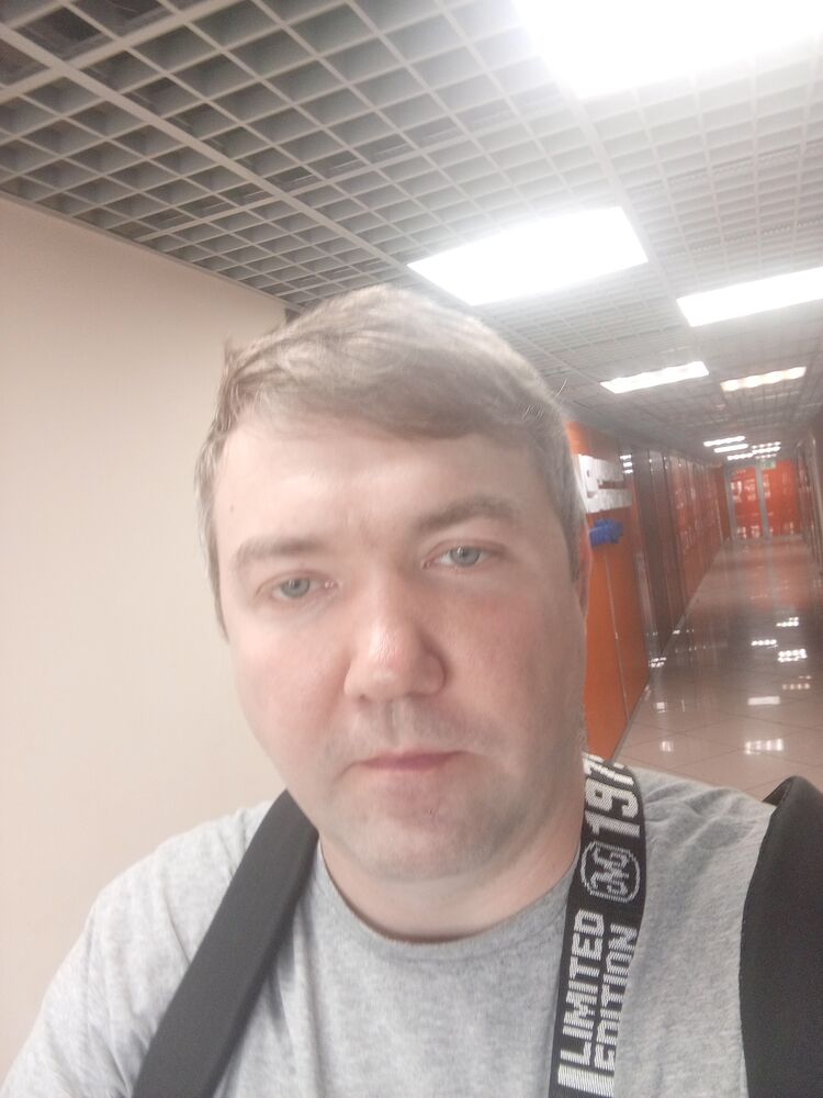  53710182  Philpp, 42 ,    