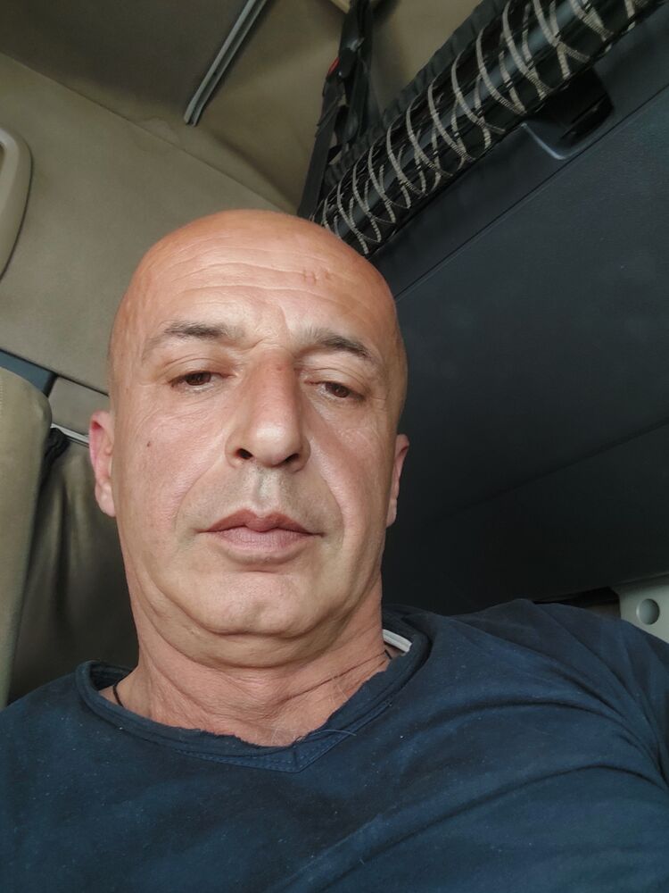  43268542  Etem, 41 ,    Deleted