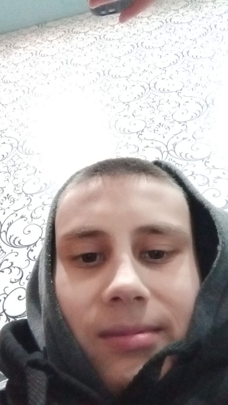  46840362  , 20 ,     