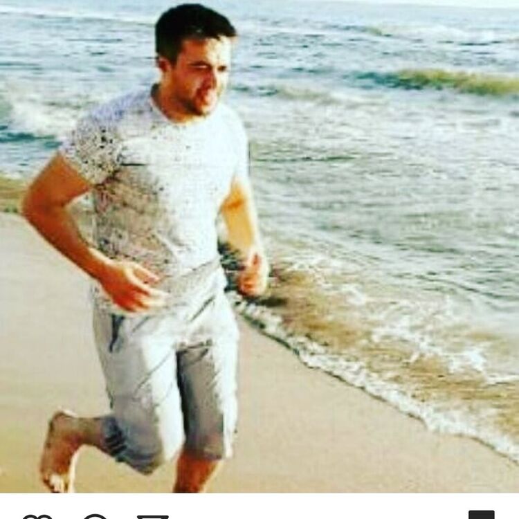  31983282  Emrah, 36 ,    