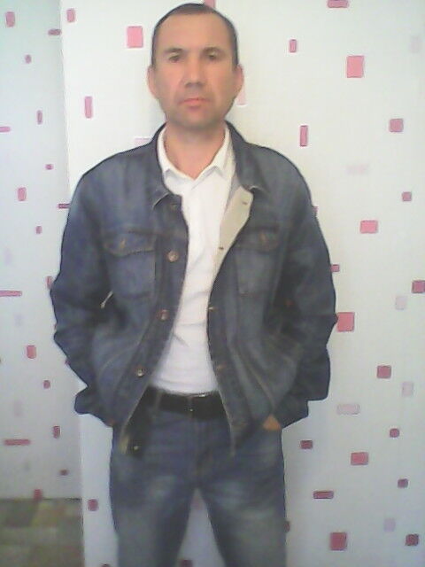  4834662  Sachaplaneta, 52 ,    