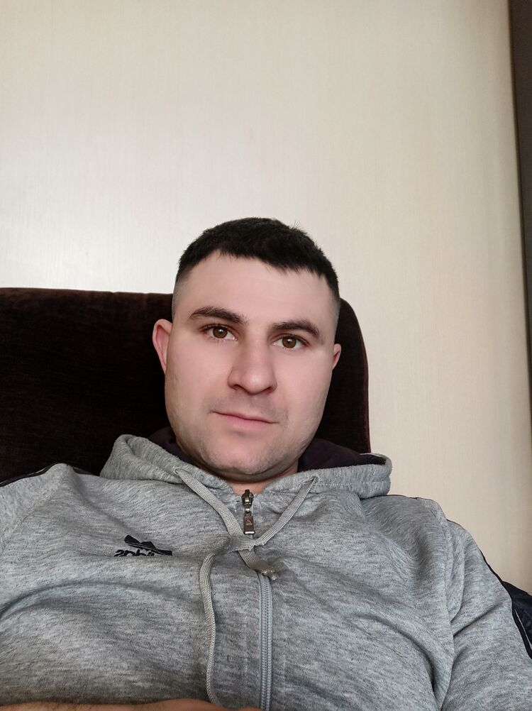  24862542  , 34 ,    