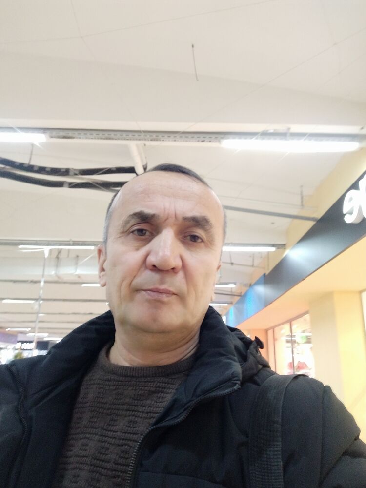  31667962  , 57 ,    