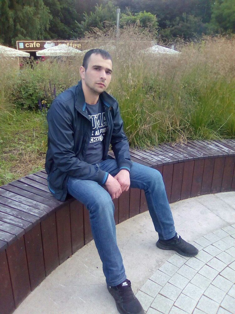  34749272  , 41 ,    