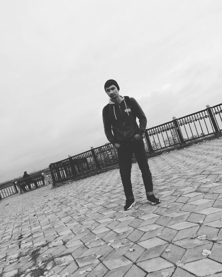  28011622  Anvarjon, 25 ,    