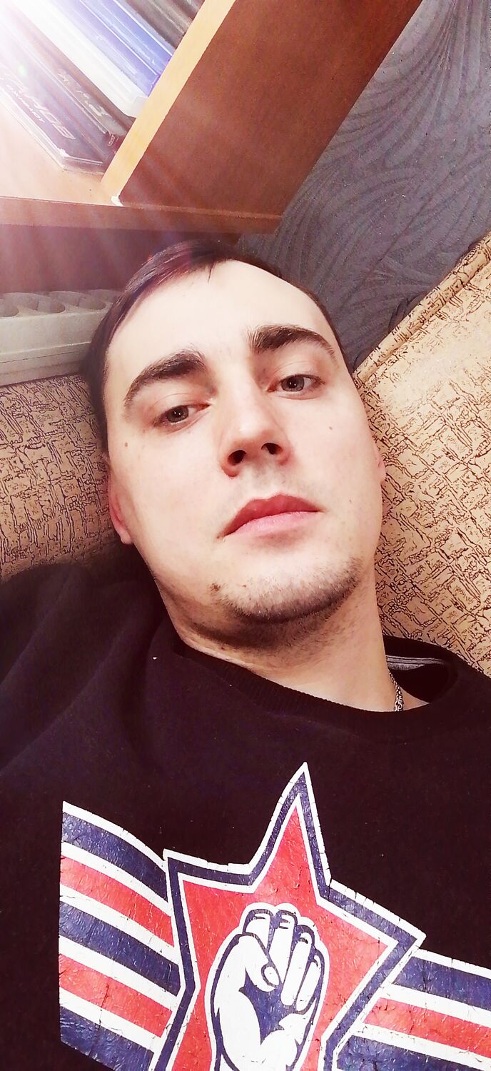  33263662  Timur, 31 ,    