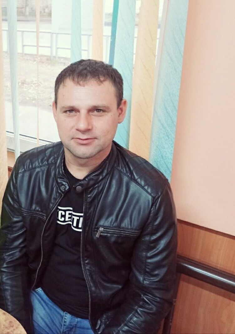  49262392  Sergey, 43 ,    -